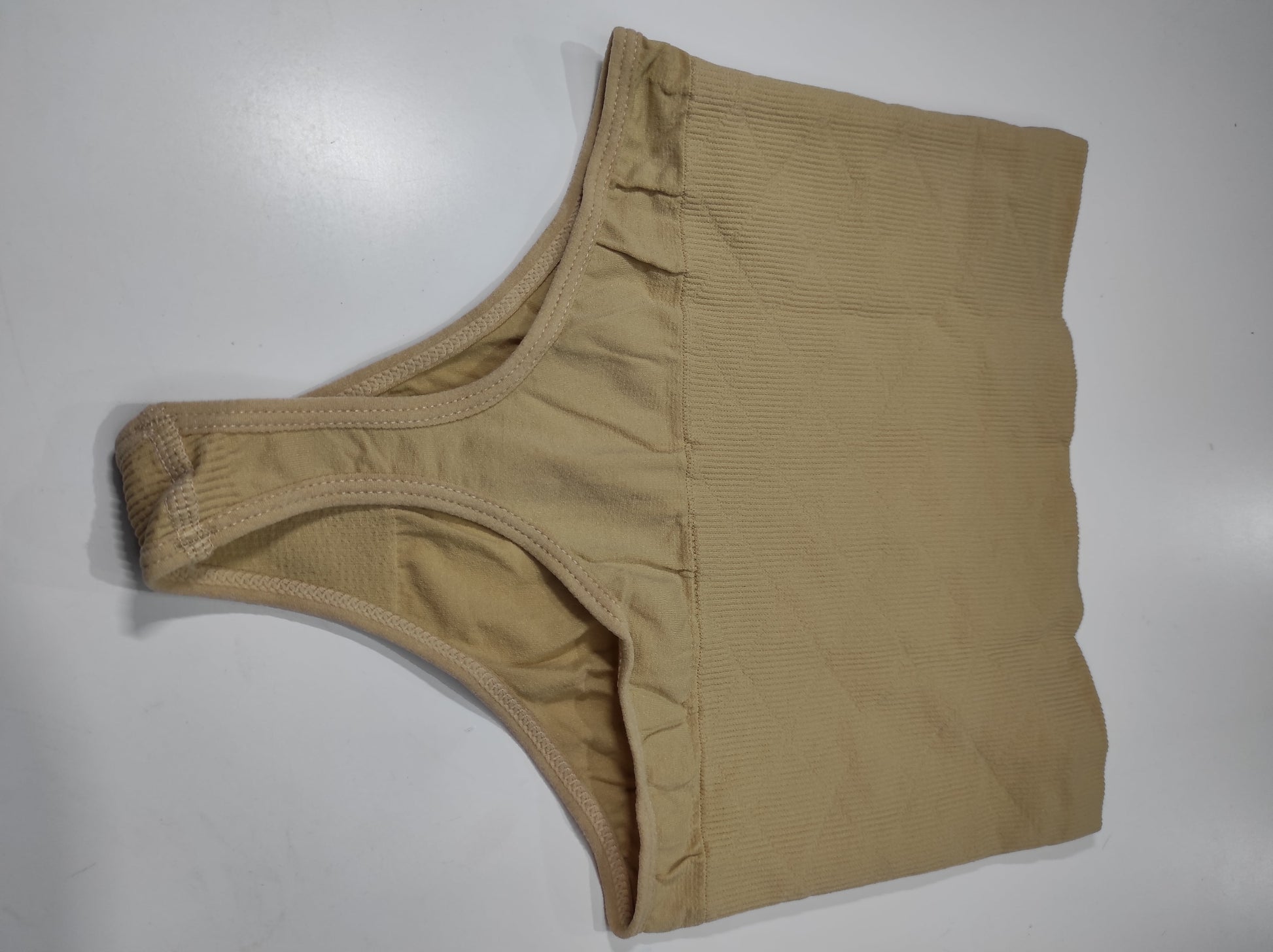 Tanga moldeadora de cadera beige S/M - additional image 16